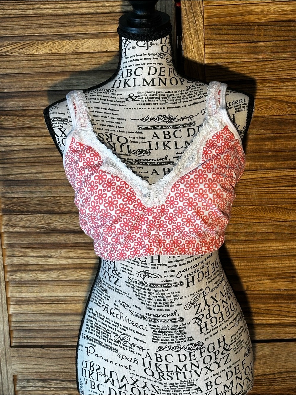 Catherine’s Red Floral Lace-Trim Bralette Top - 46D